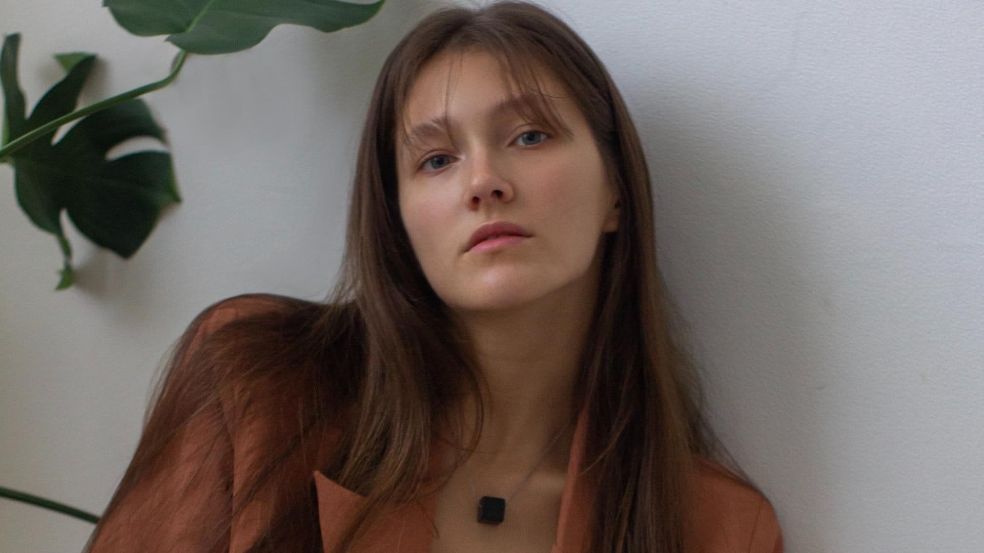 Mädchen mit langen Haaren
