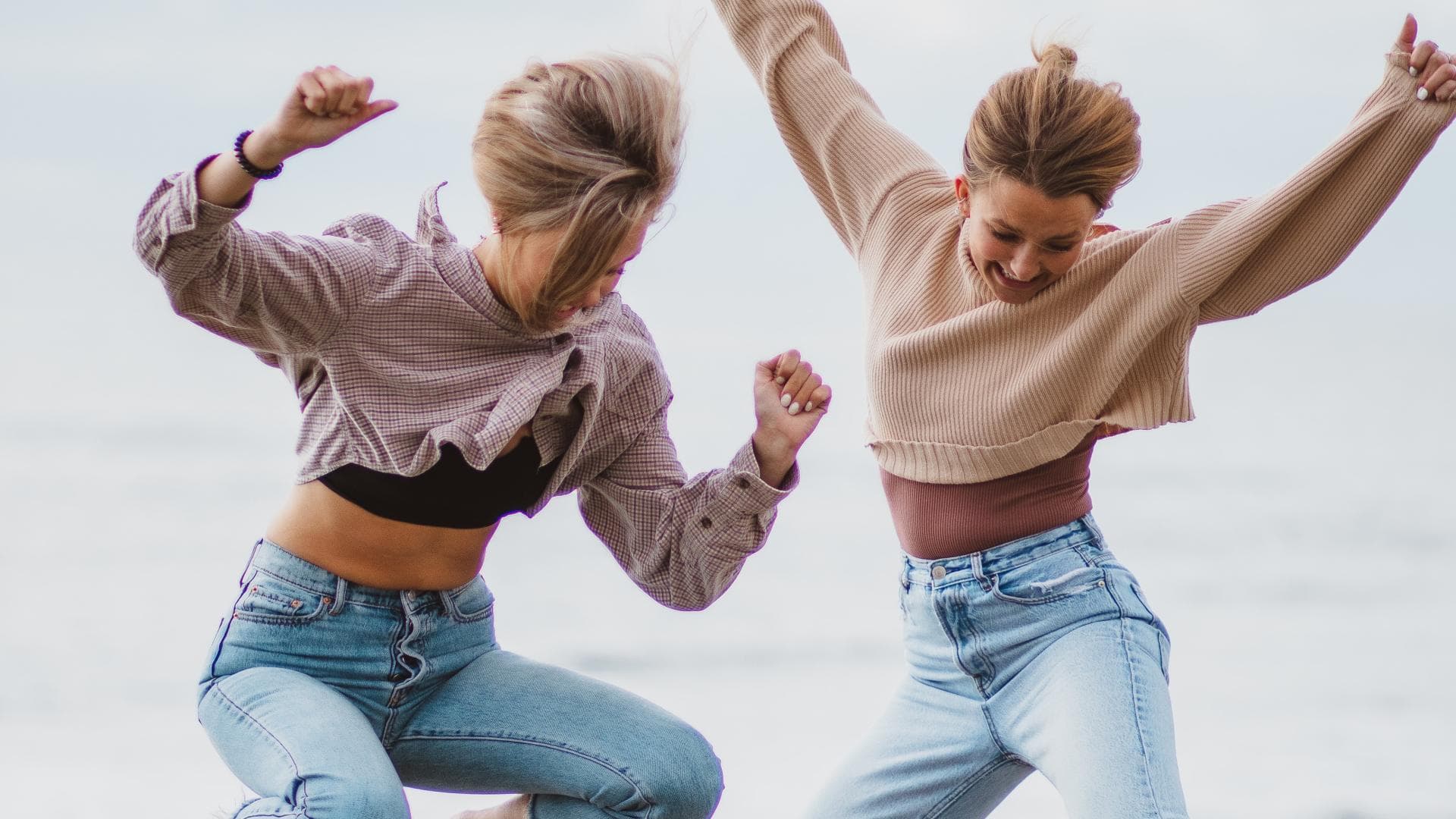 Horoskop: Frauen springen in die Luft