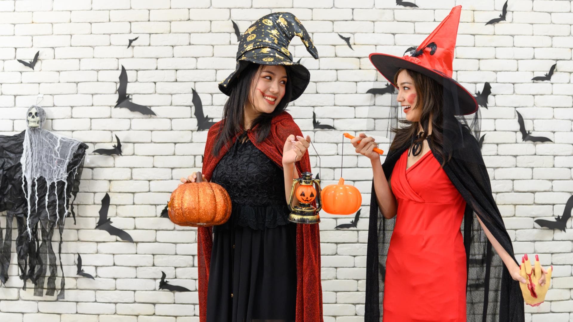 Zwei Freundinnen Halloween Kostüm