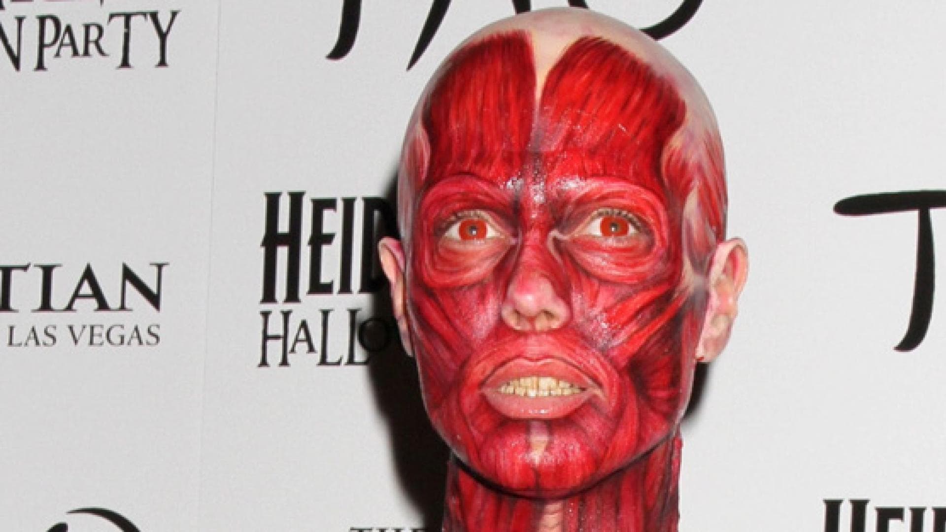 heidi-klum-an-halloween-2011-557x313-1323528.jpg