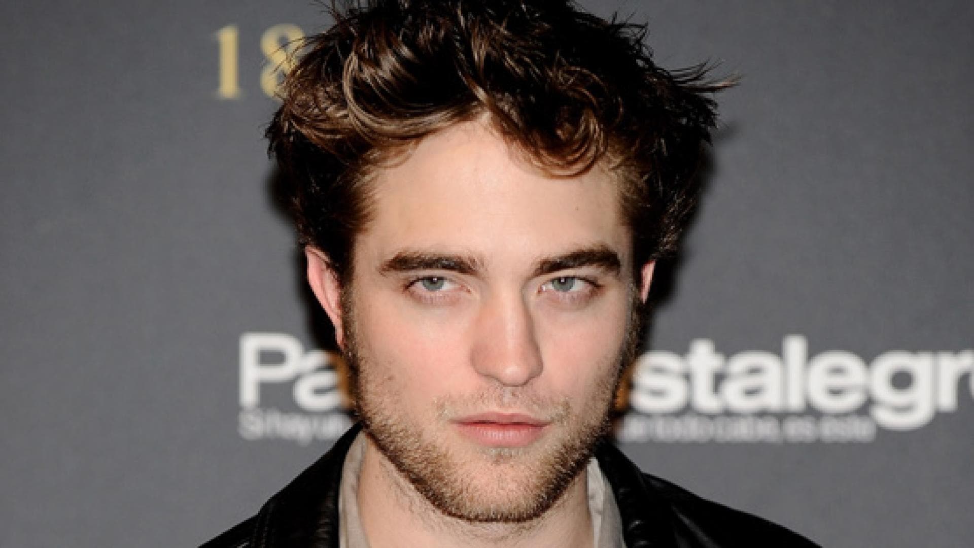 robert-pattinson-solo-album-getty-images-557x313-583438.jpg