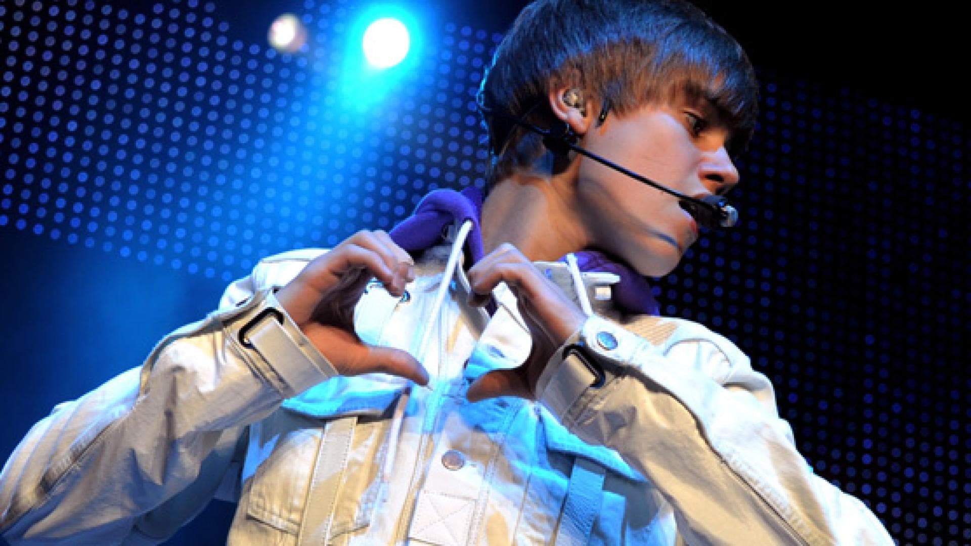 justin-bieber-in-never-say-never-getty-images-557x313-937479.jpg