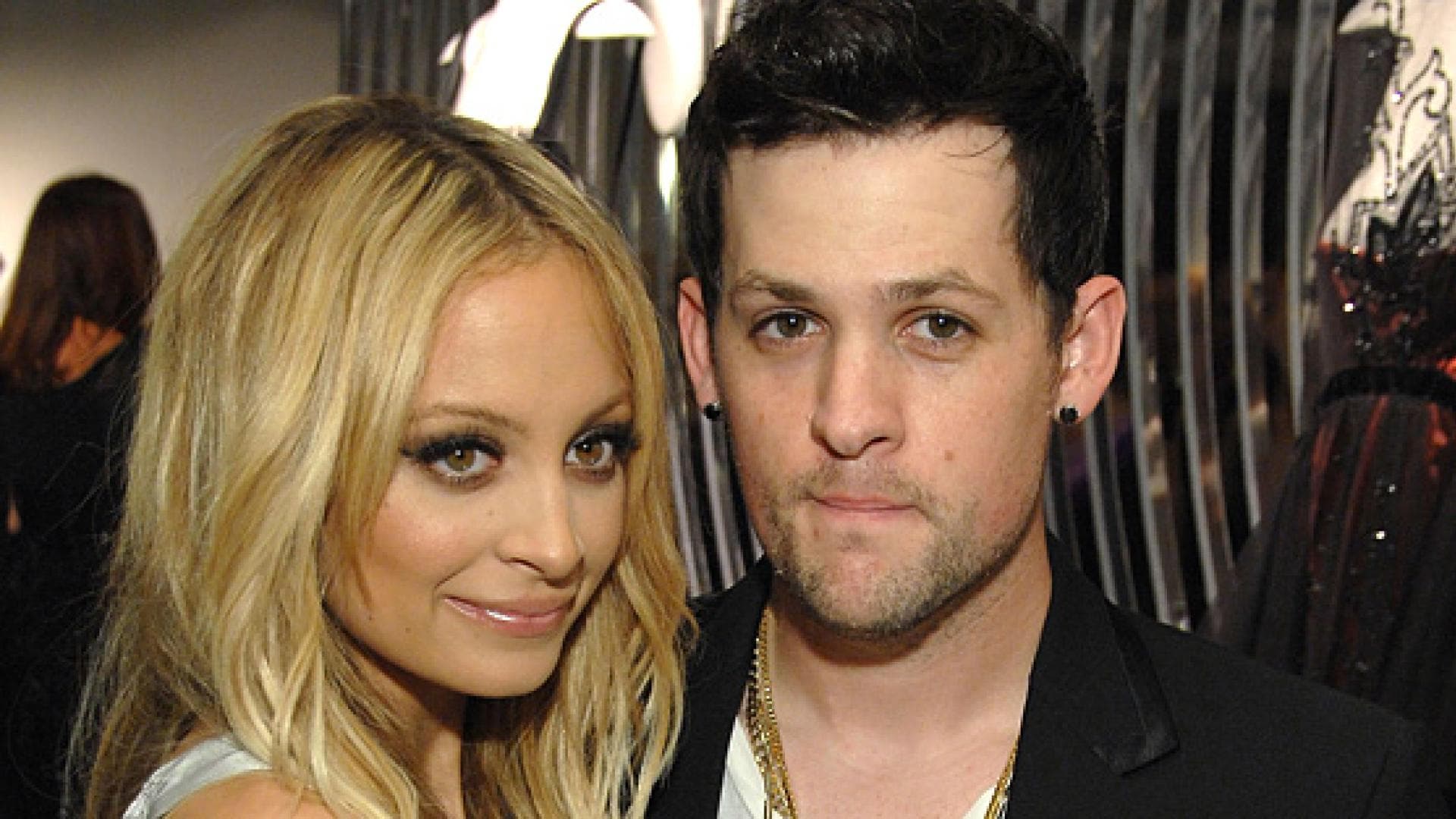 nicole-richie-und-joel-madden-erwarten-baby-nr-2-557x313-333446.jpg