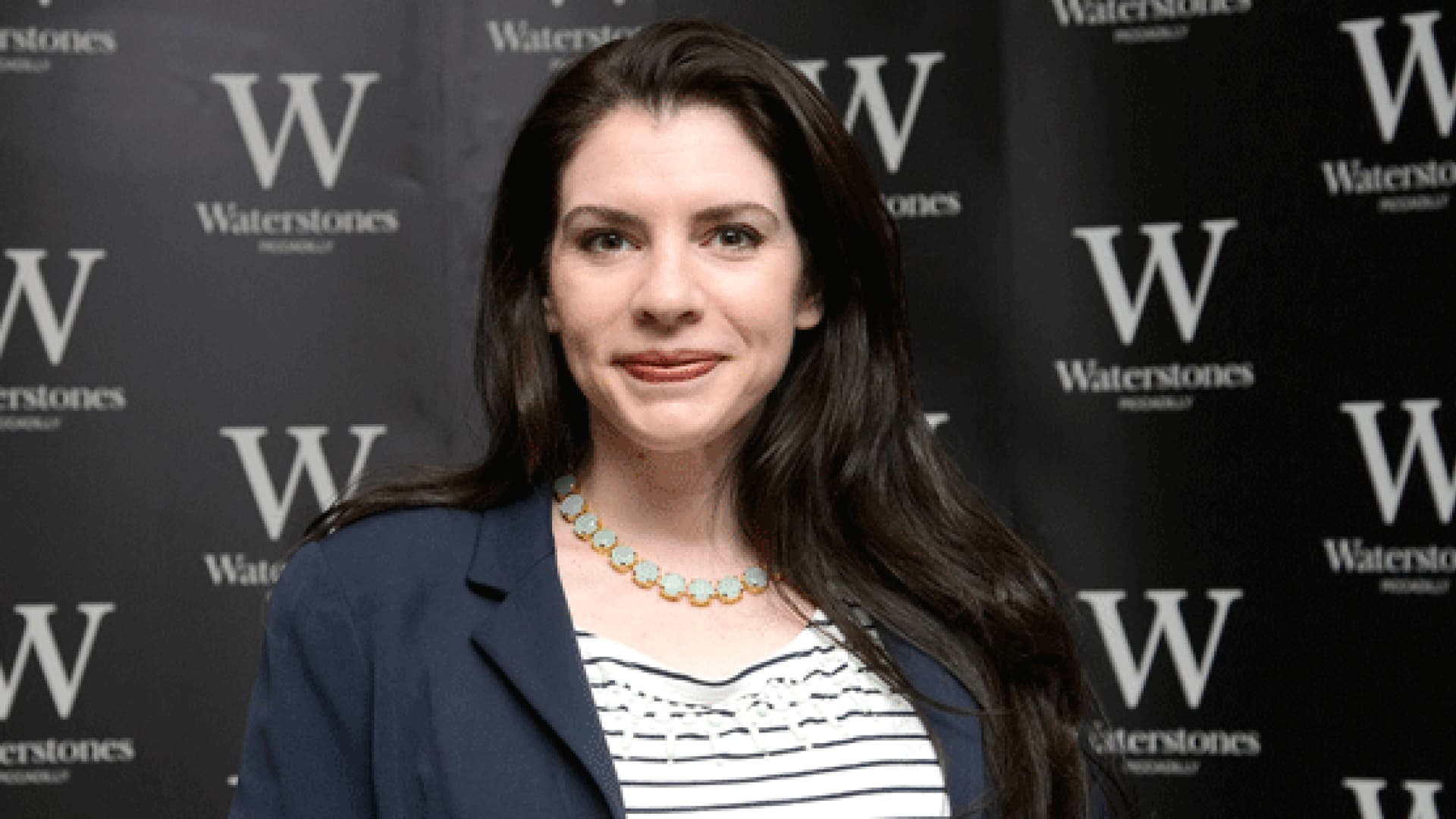 stephenie-news-2119354.jpg
