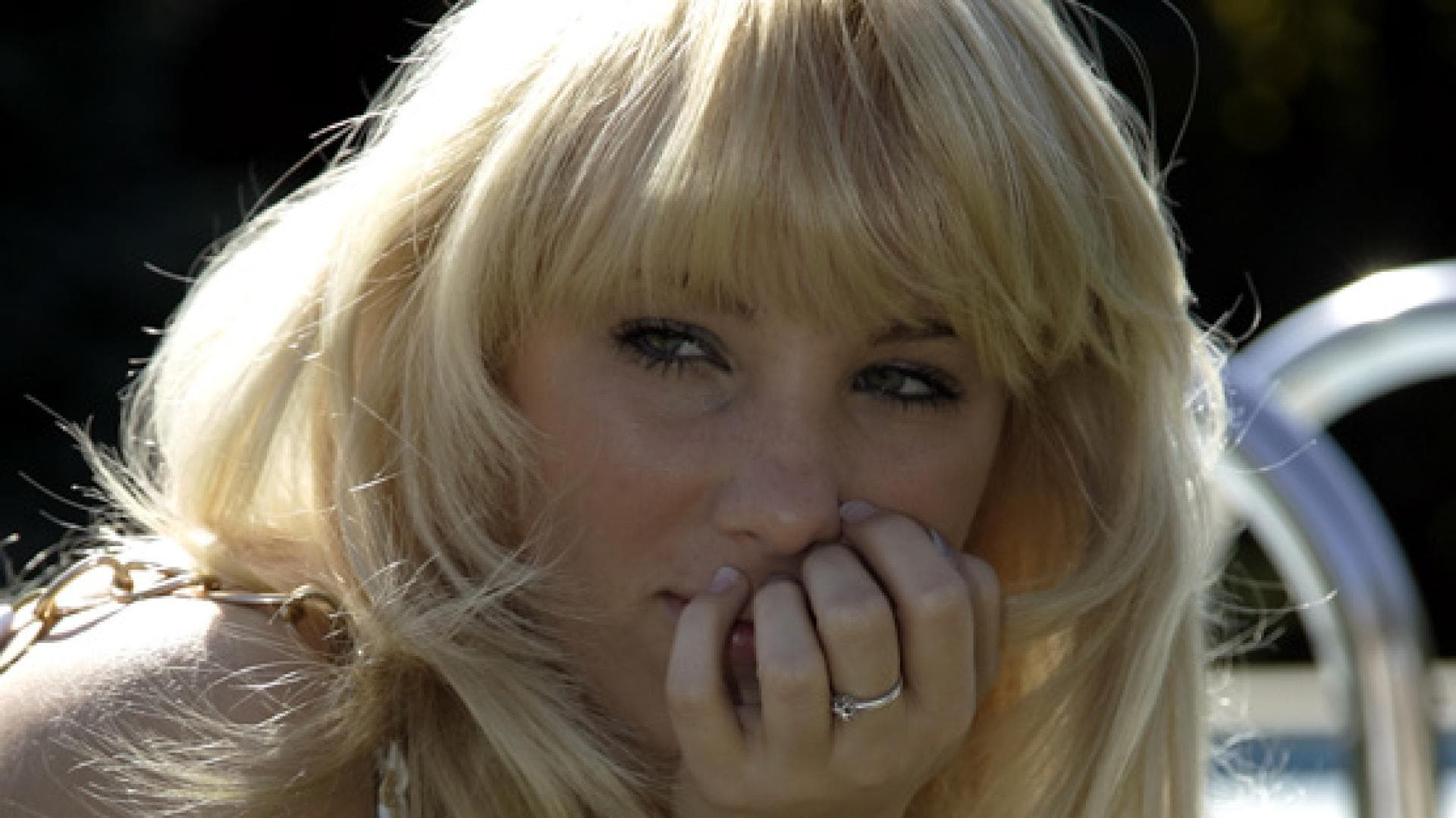 annemarie-eilfeld-ist-der-druck-zu-gross-foto-colourpress-557x313-389455.jpg
