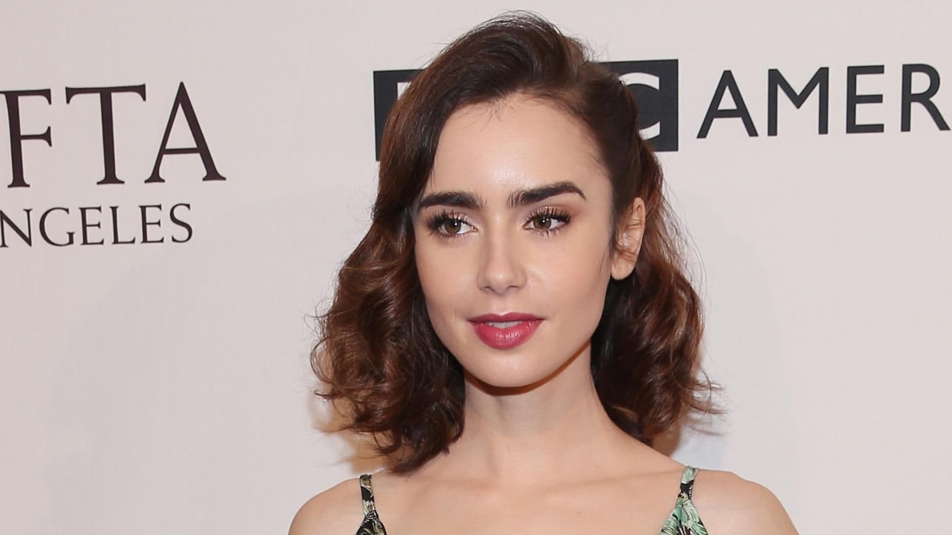 Lily-Collins-Magersucht-Aufmacher-quer