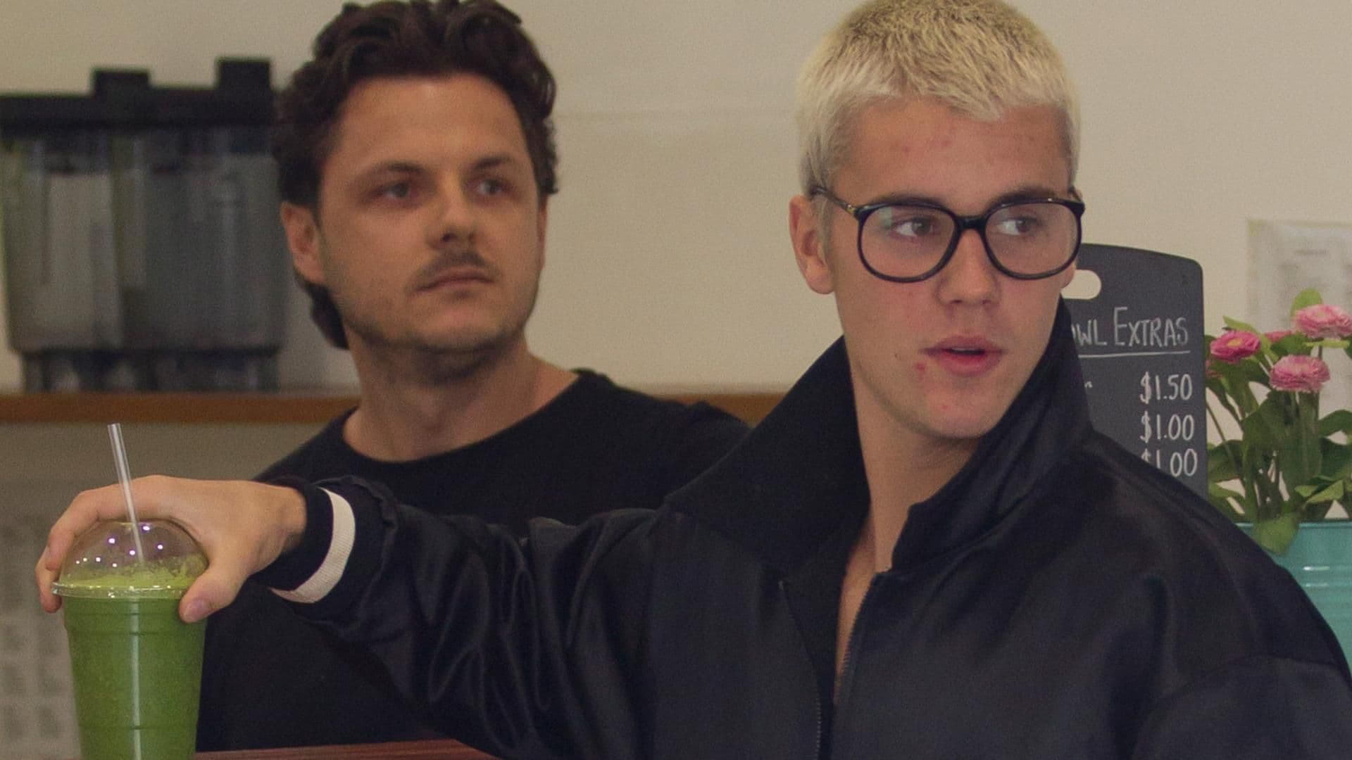 justin-bieber-belagert-quer