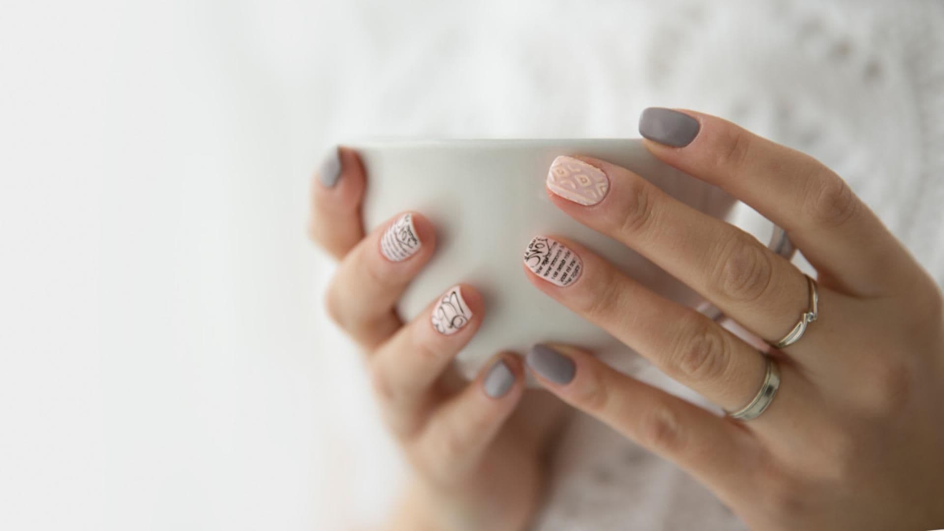 kleiner-Finger-Bedeutung-für-Charakter-quer