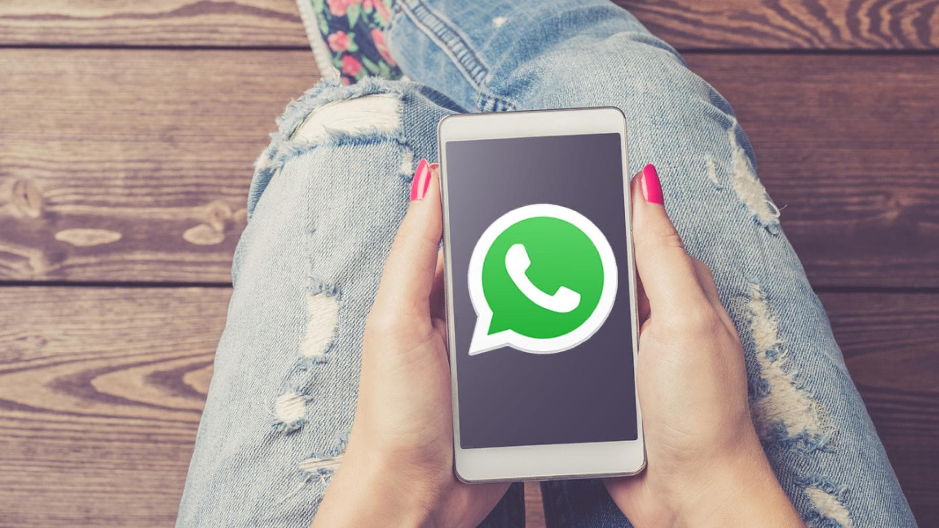 whatsapp-maedchen-quer
