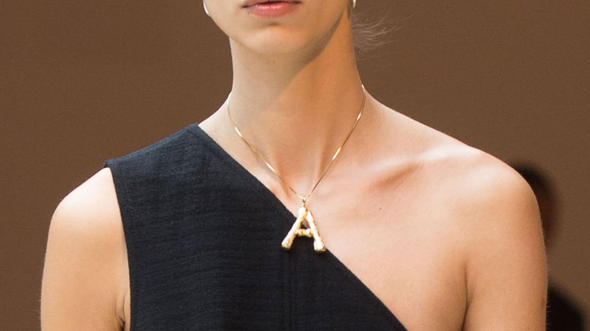 Schmuck-mit-Initilaen-Aufmacher-quer