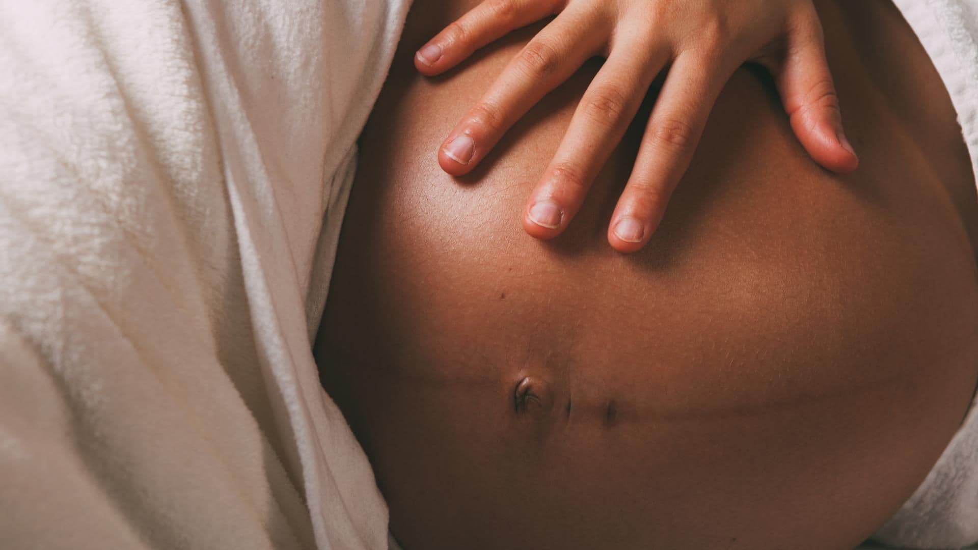 babybauch-quer 