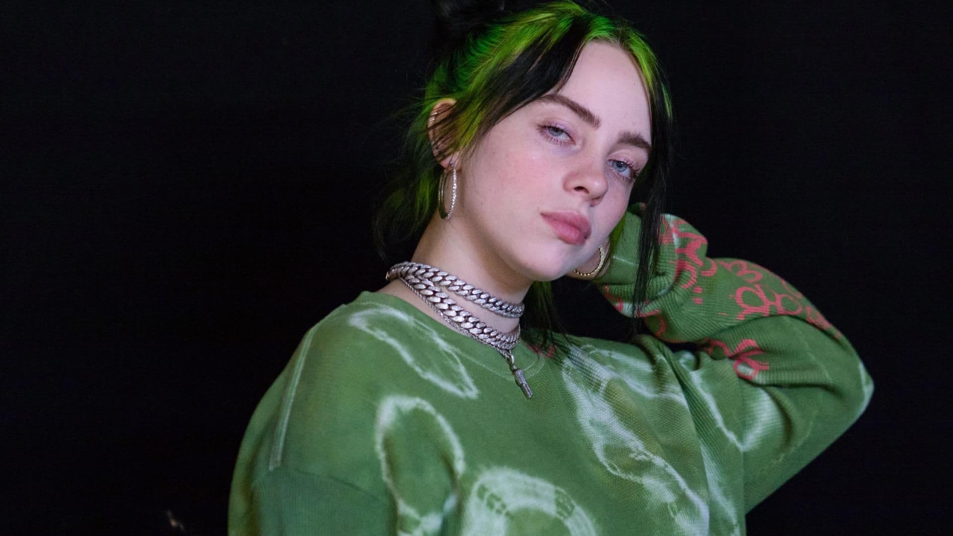 billie-eilish-in-wen-ist-sie-verliebt-quer