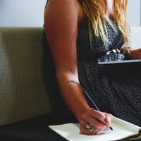 Abiturvorbereitungen eines Mädchens Abiturvorbereitungen eines Mädchens