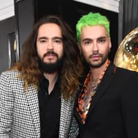 Tom und Bill Kaulitz auf dem roten Teppich