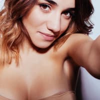 Perfekter Busen quer