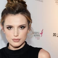 bella-thorne-piercing-quer