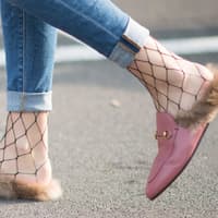 Netzstrumpfhosen-richtig-kombinieren-quer Netzstrumpfhosen-richtig-kombinieren-quer