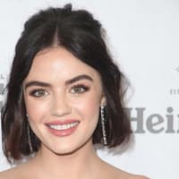 lucy-hale-neue-frisur-quer lucy-hale-neue-frisur-quer