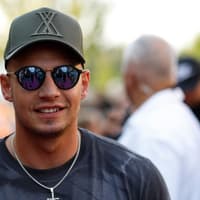 pietro-lombardi-verliebt-in-selena-gomez-quer pietro-lombardi-verliebt-in-selena-gomez-quer