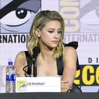 cole-sprouse-lili-reinhart-trennung-quer cole-sprouse-lili-reinhart-trennung-quer