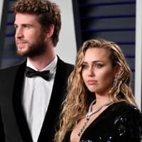 miley-cyrus-liam-hemsworth-trennung-quer