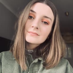 Autorenprofil von Jennifer Höck