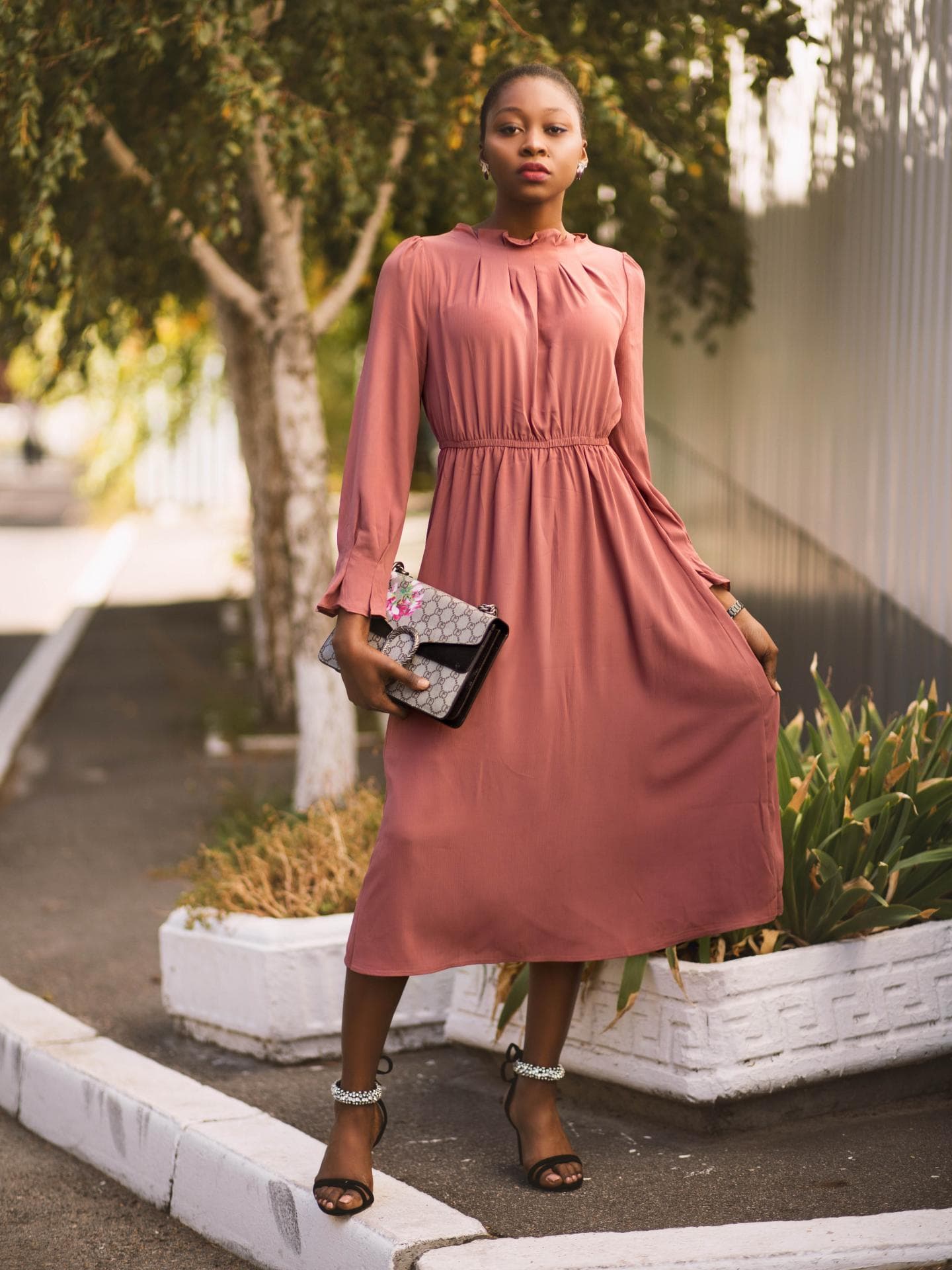 Midikleid in altrosa