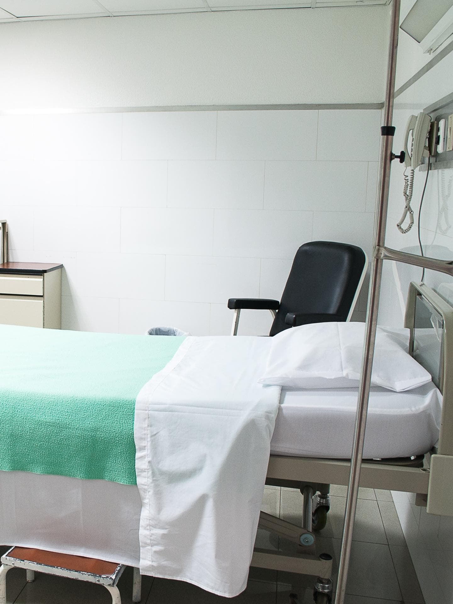 Bett im Krankenhaus