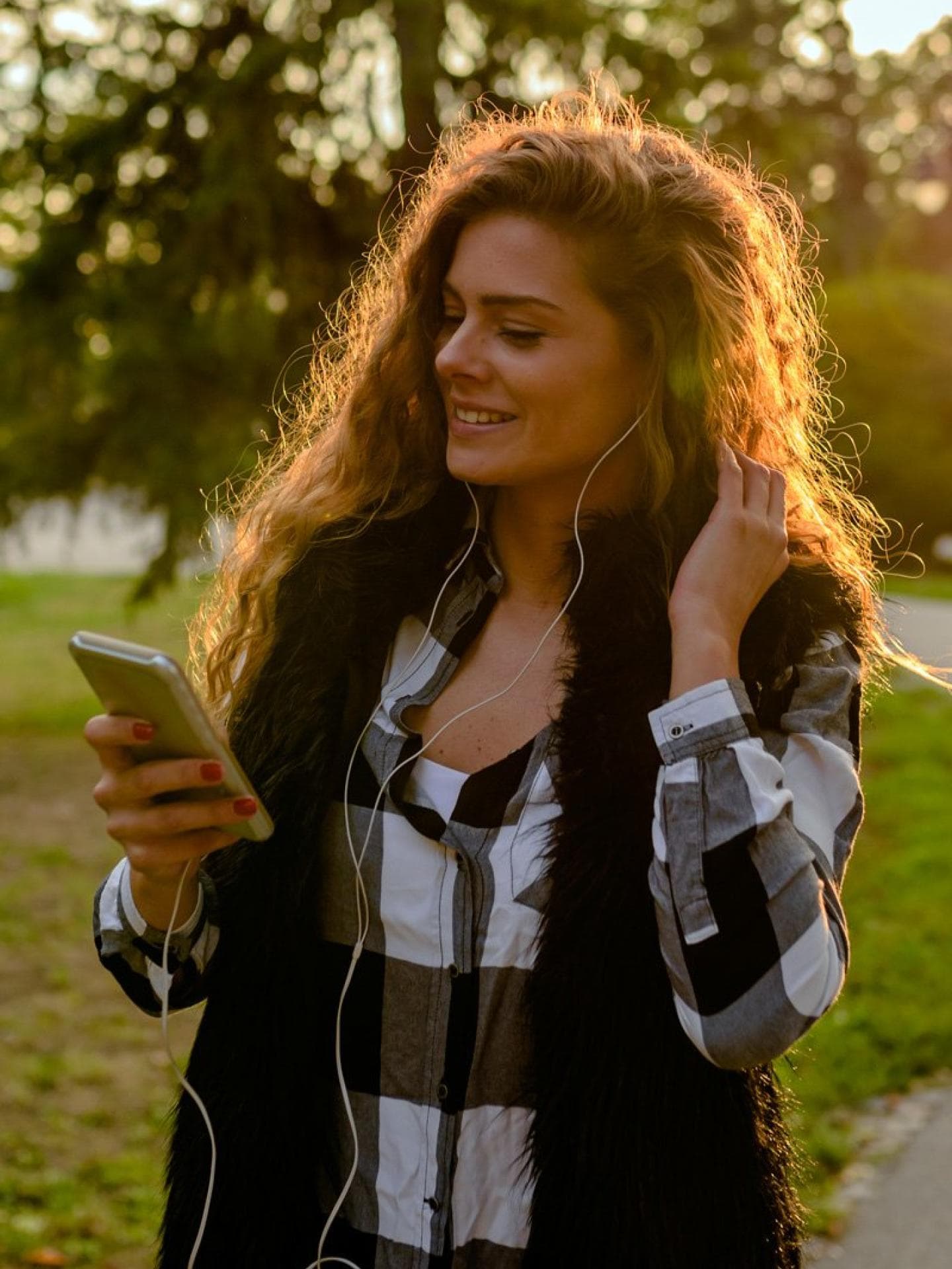 WhatsApp Sprachnachrichten hören, ohne in der App zu sein WhatsApp Sprachnachrichten hören, ohne in der App zu sein