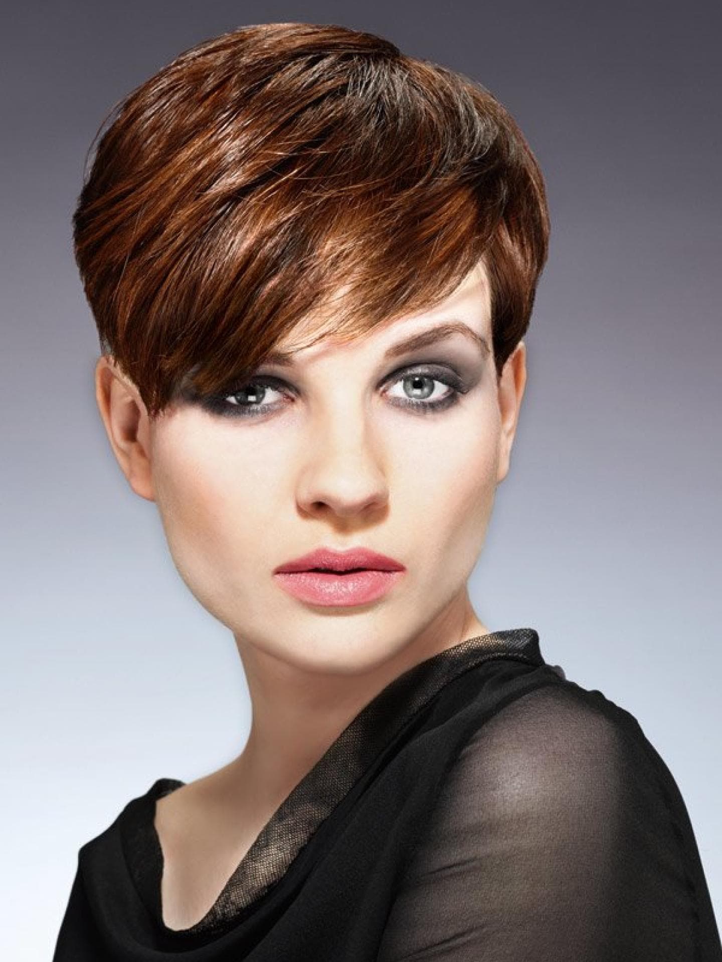 Kurzhaarfrisuren mit Highlights