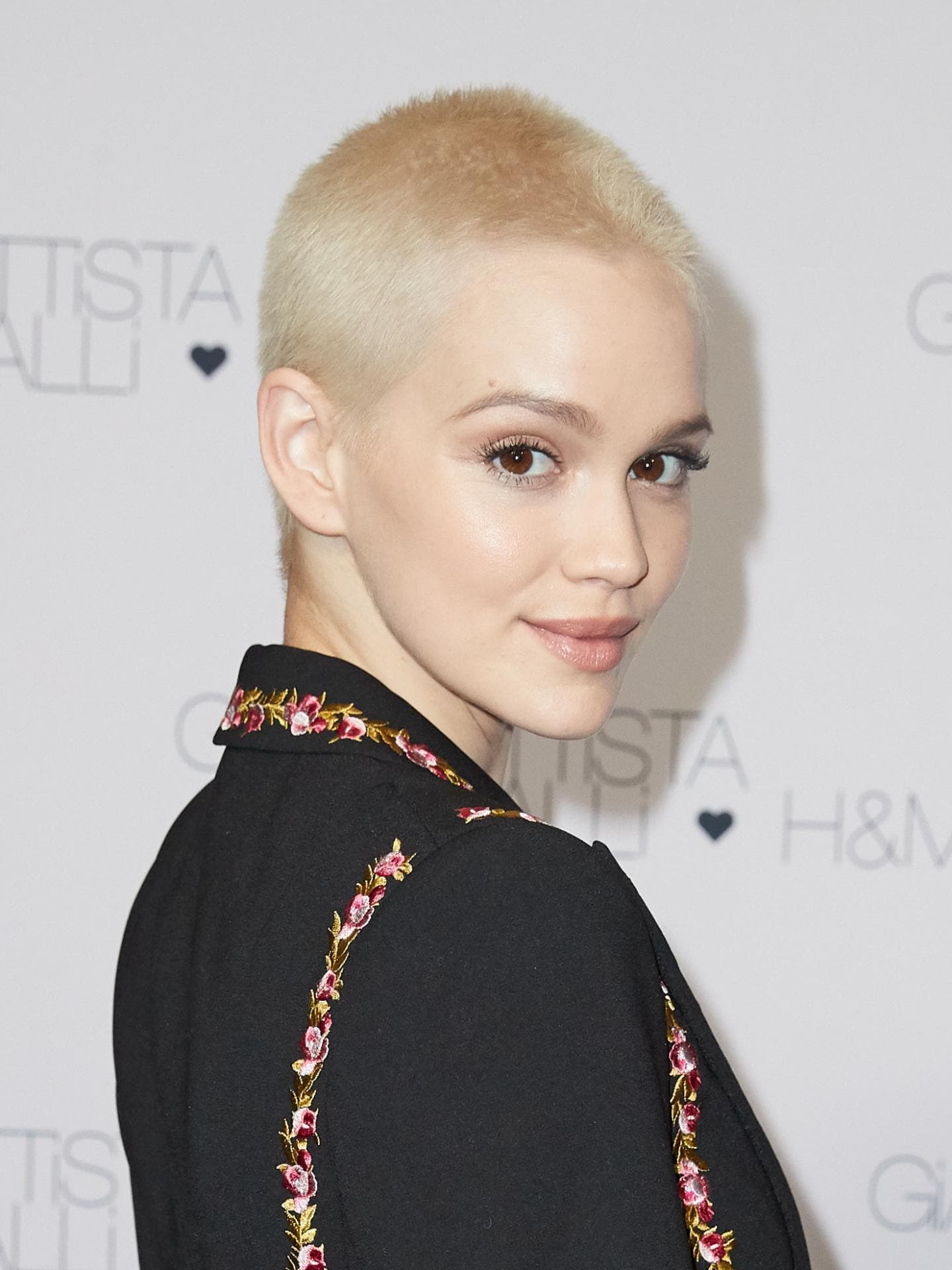 Emilia Schüle