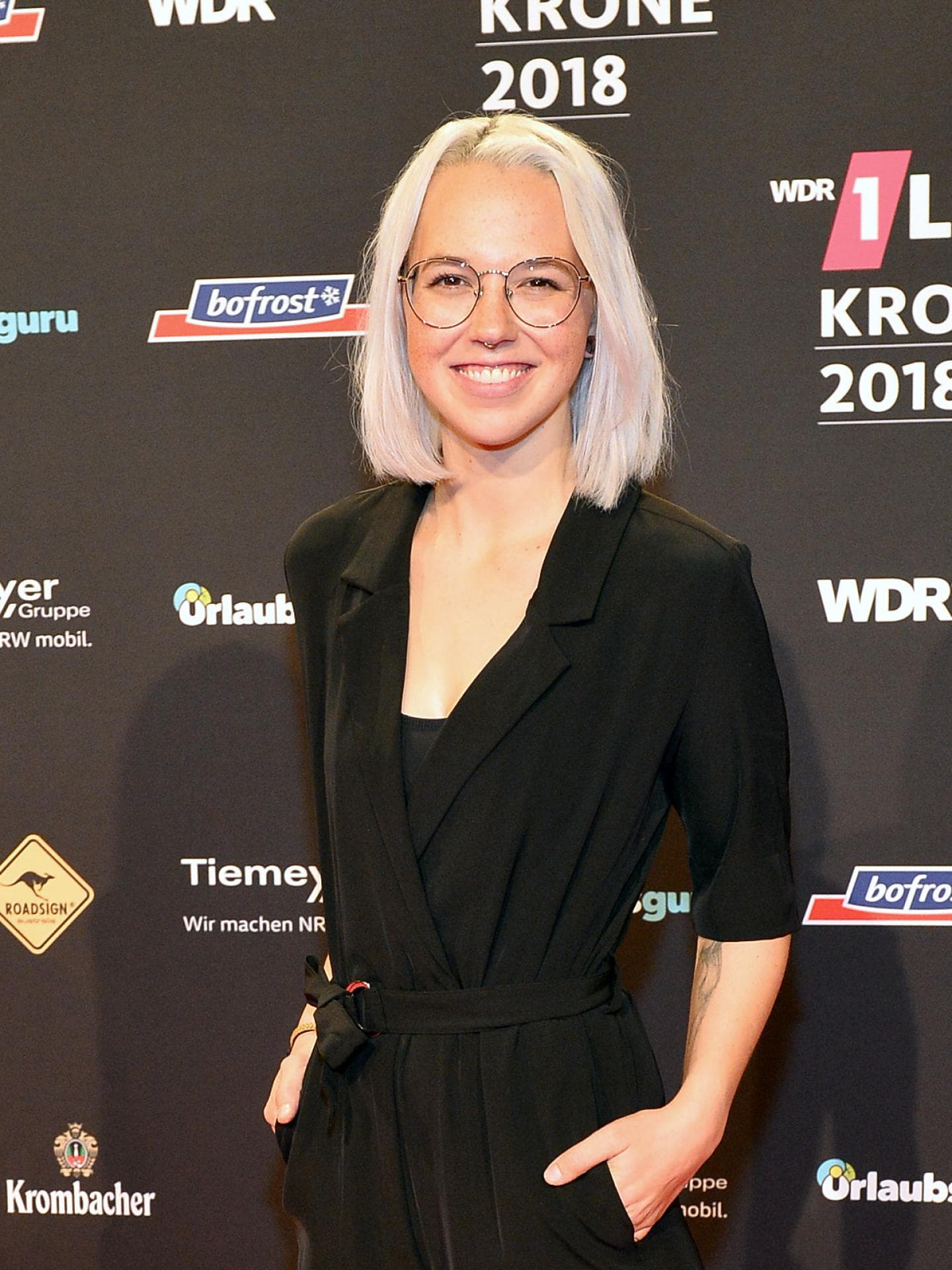 Stefanie Heinzmann blond Septum piercing