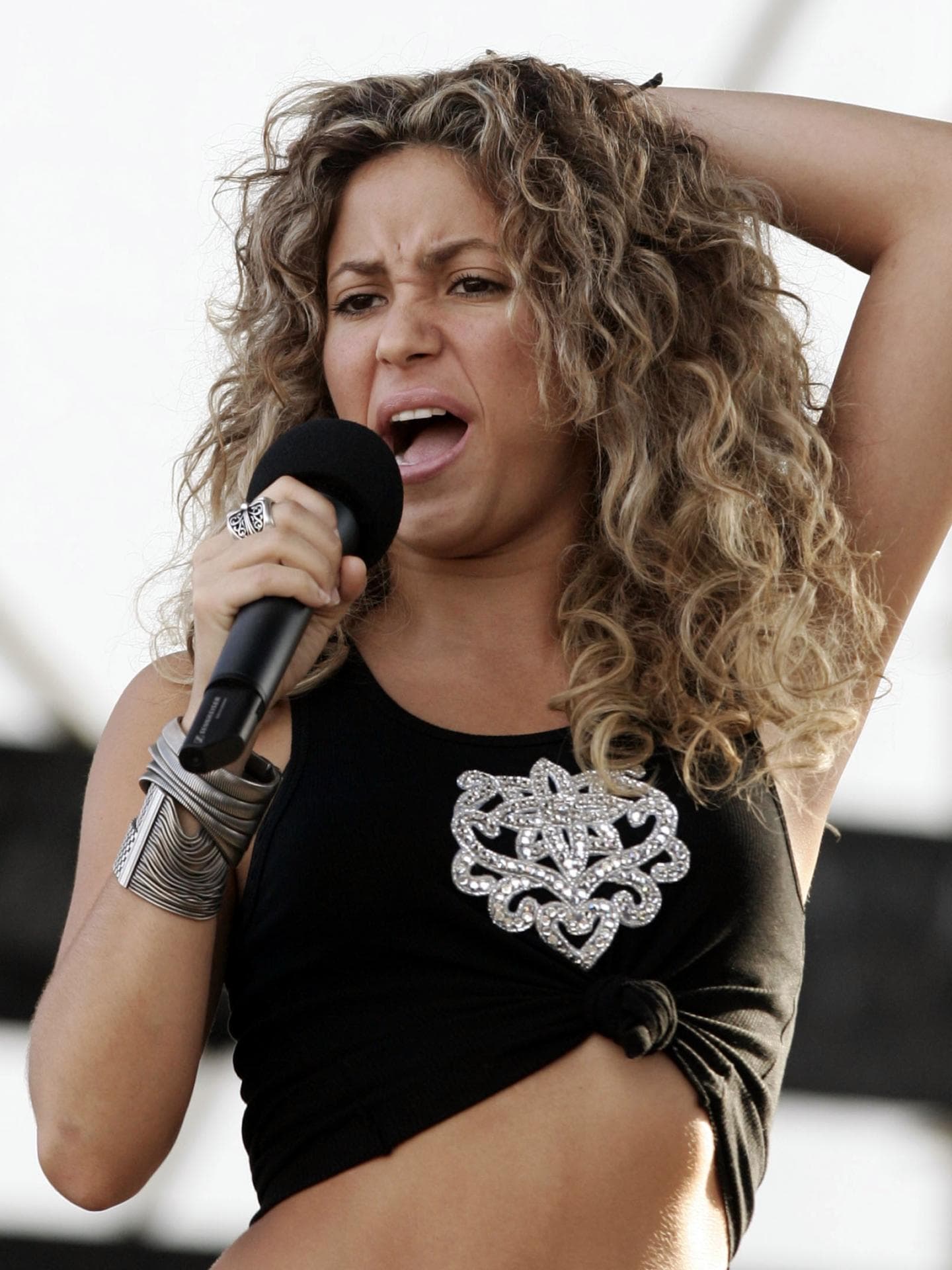 Shakira Locken machen