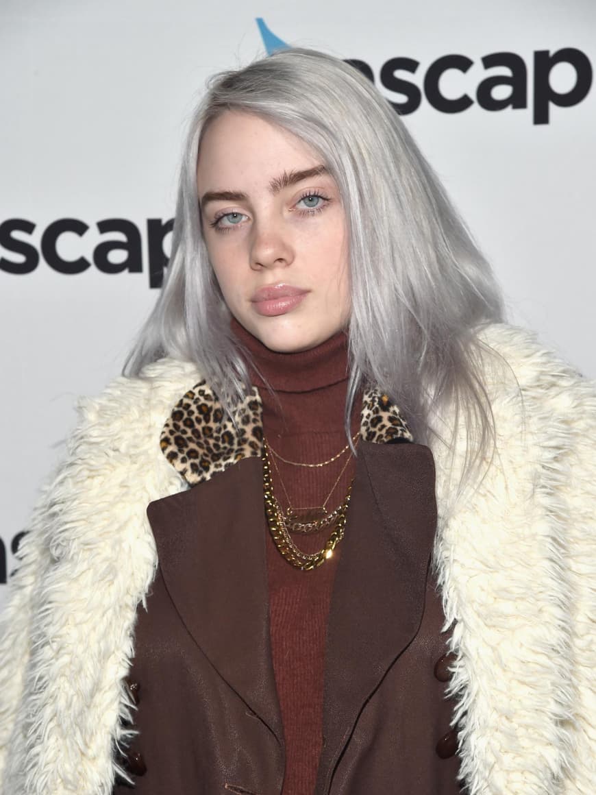 Billie Eilish früher und heute Neue Haarfarbe