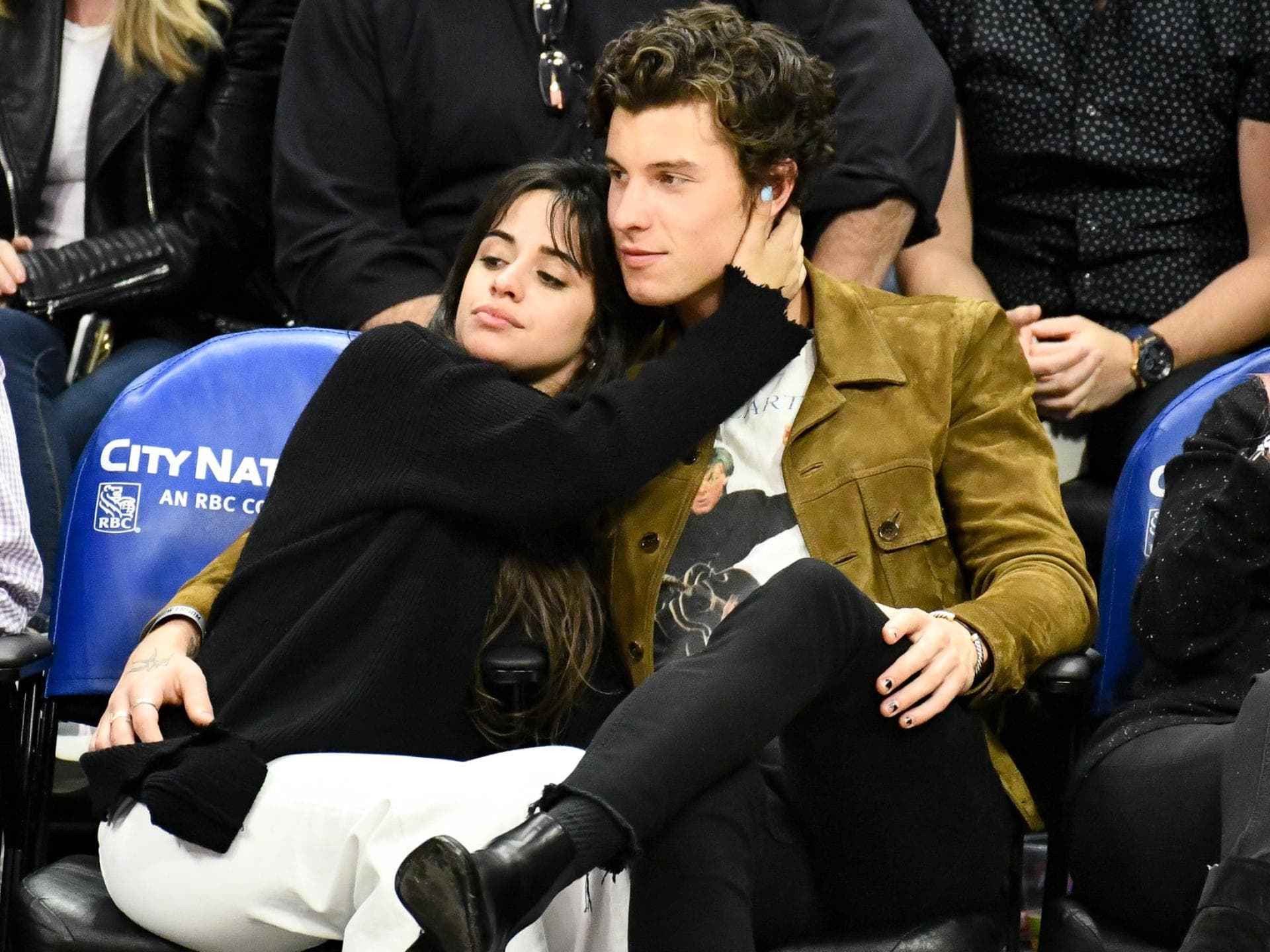Shawn Mendes und Camila Cabello Shawn Mendes und Camila Cabello