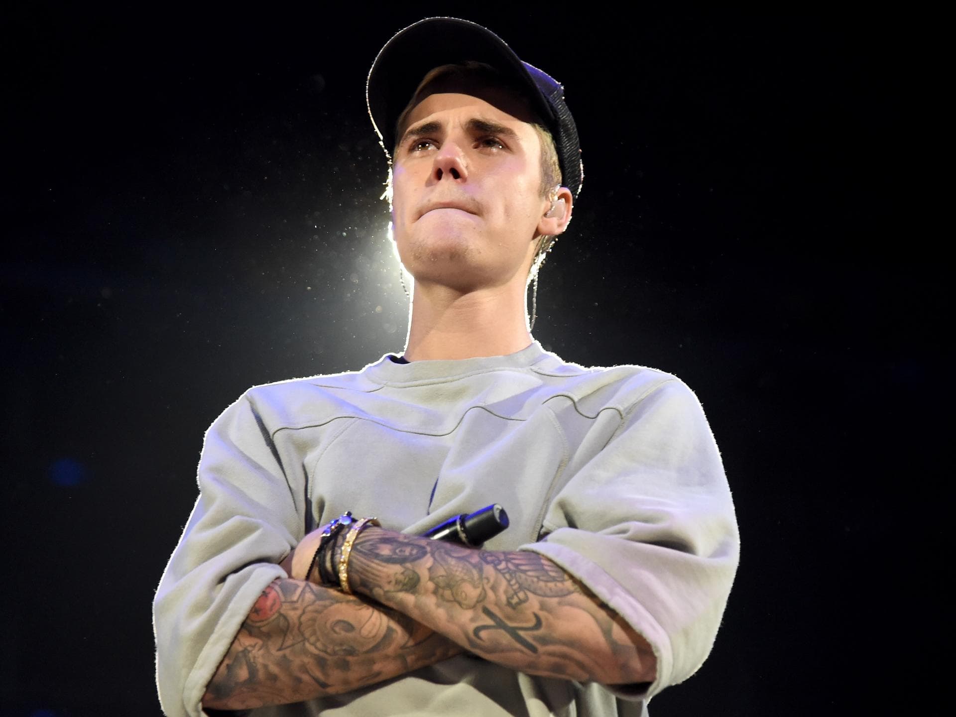 Justin Biebers Drogen-Geständnis: So schlimm war es wirklich Justin Bieber auf der Bühne