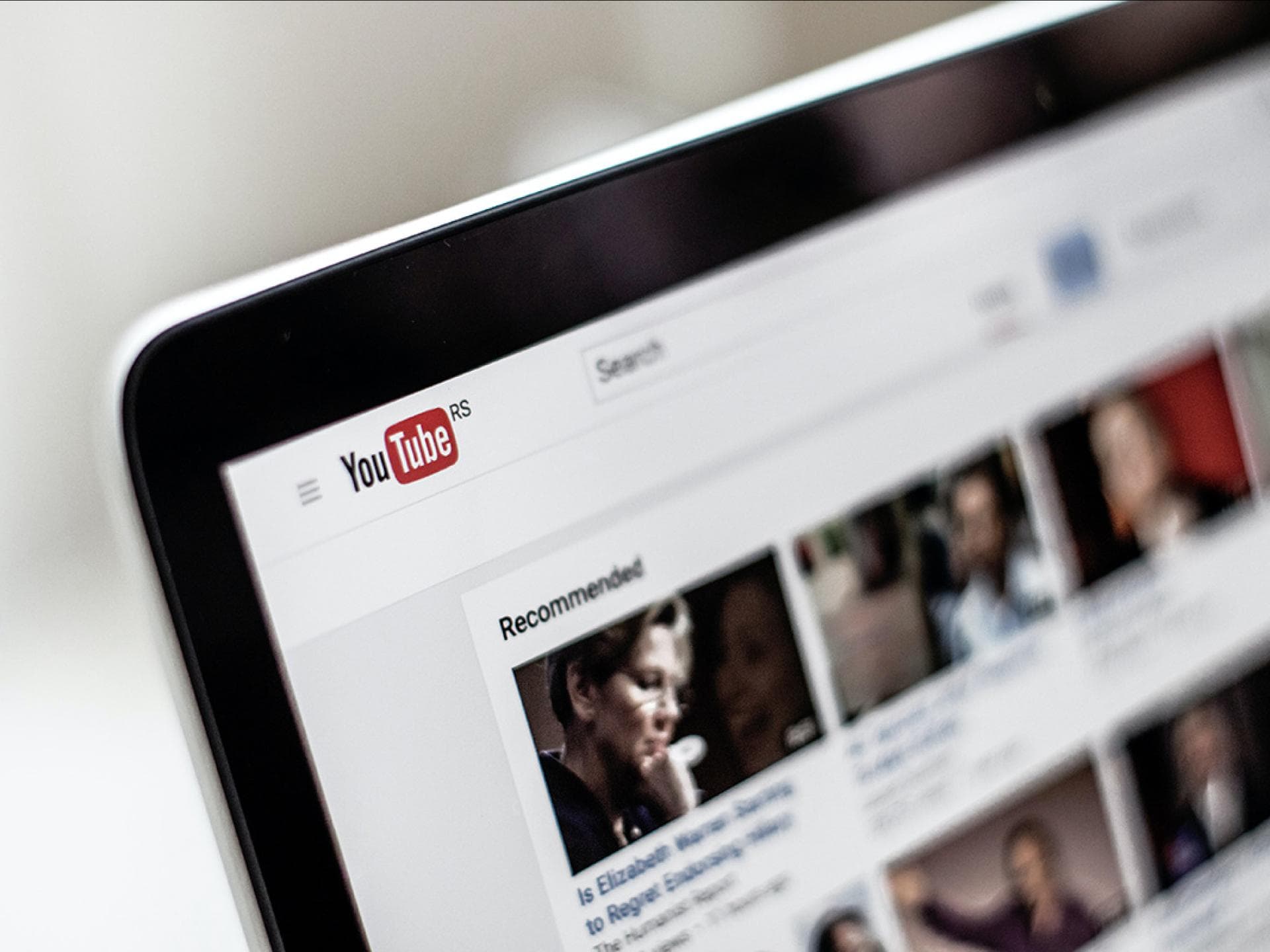 YouTube YouTube