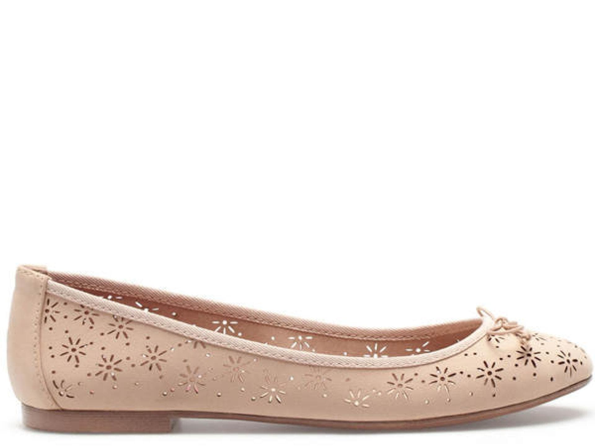 Ballerinas in Nude mit Lochmuster von Bershka Ballerinas in Nude mit Lochmuster von Bershka