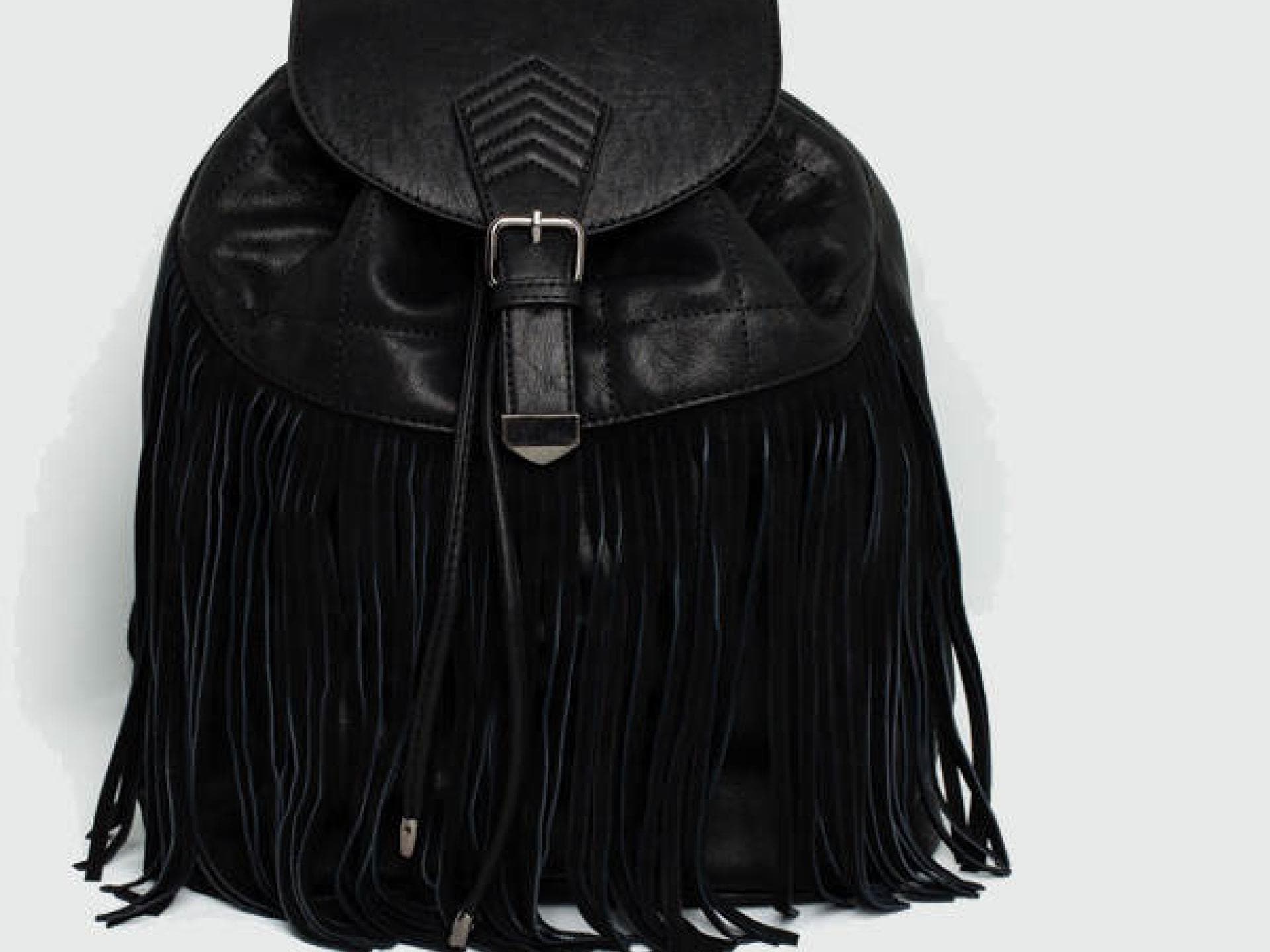 Rucksack mit Fransen von Pull & Bear