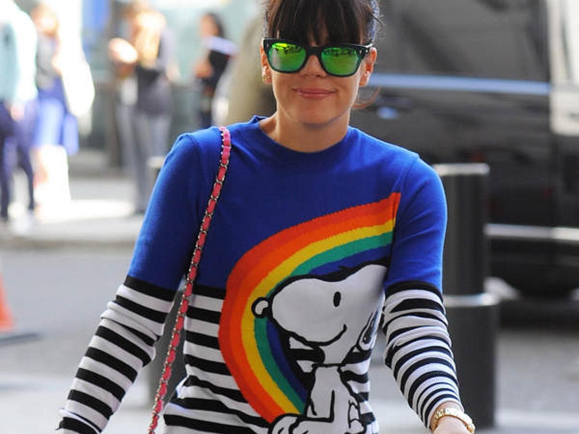 Lily Allen: Snoopy Pullover Lily Allen: Snoopy Pullover