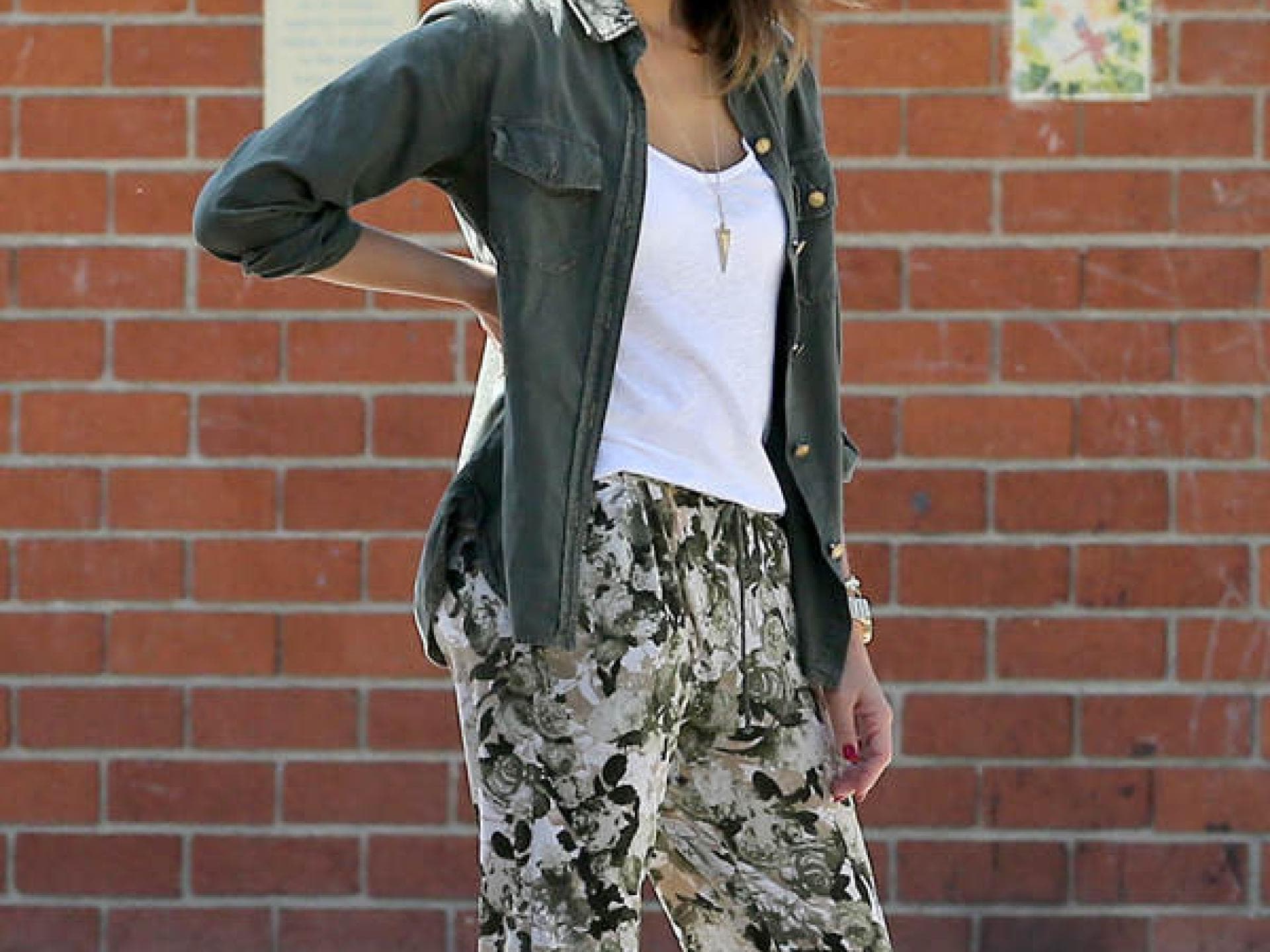 Jessica Alba: Hose mit Print