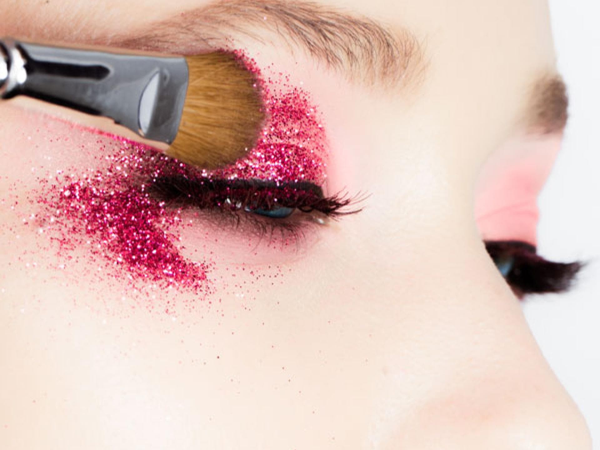 Kein Primer bei Glitzer-Lidschatten