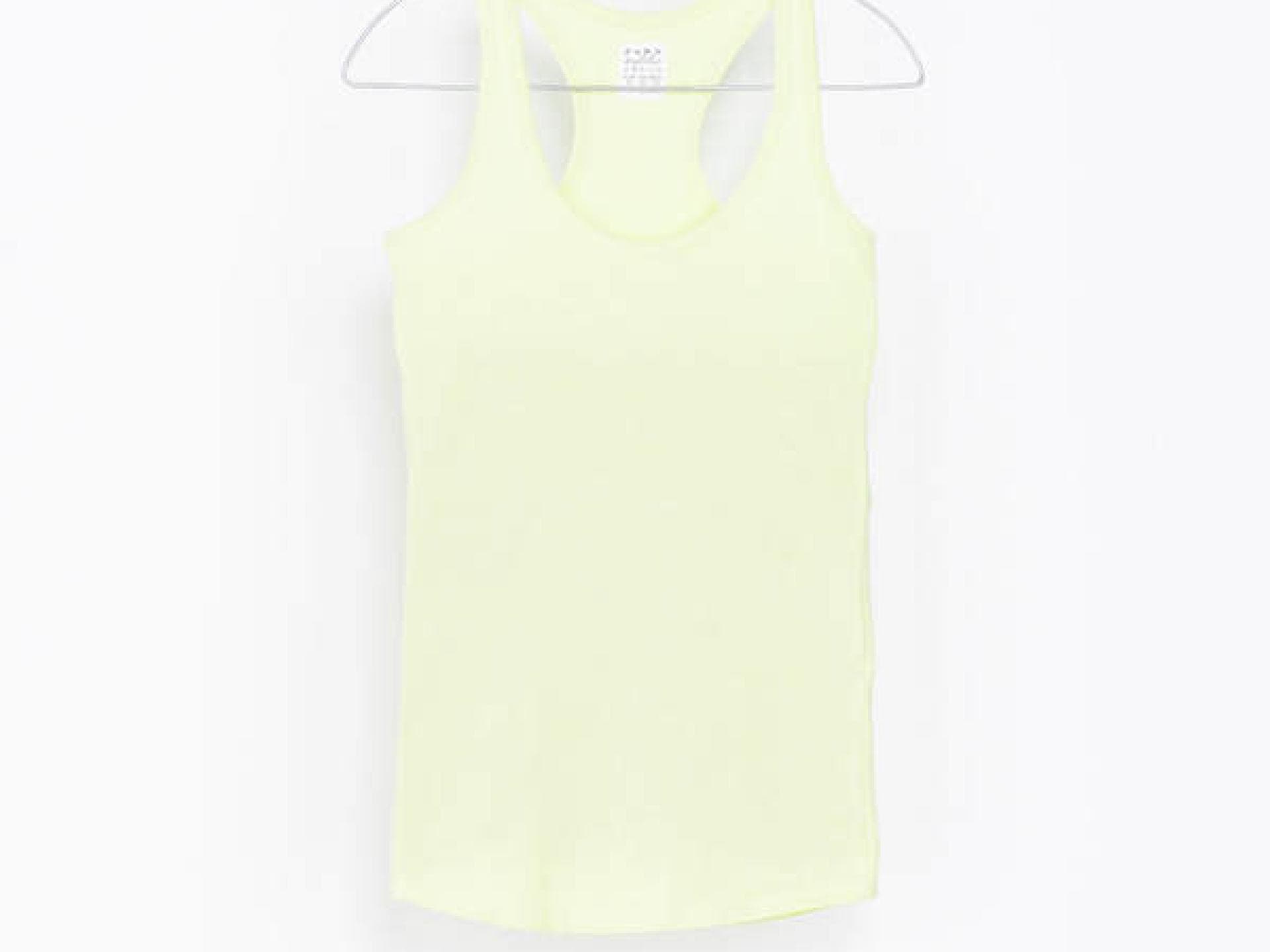 Gelbes Sportshirt von Zara