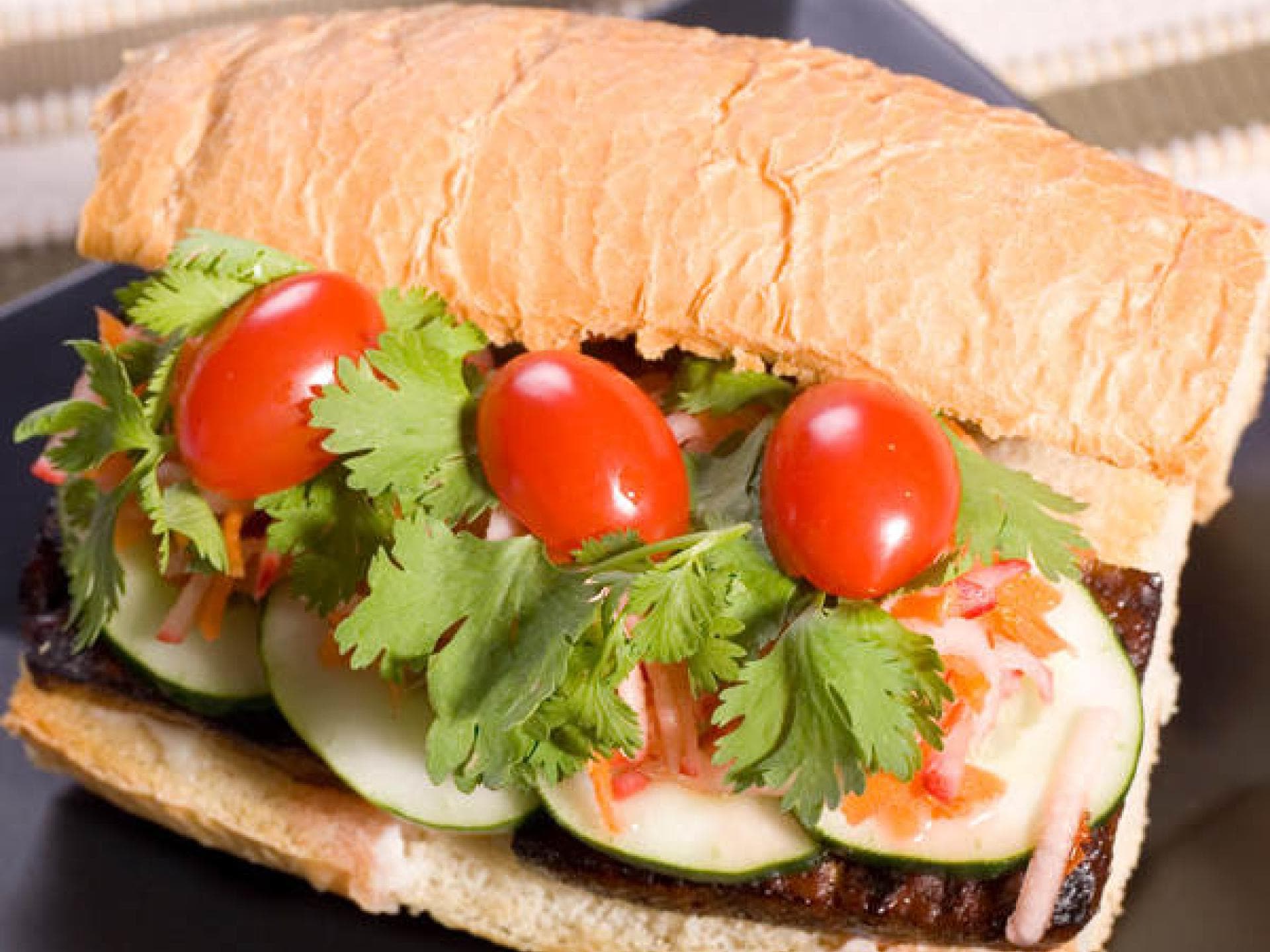 Sandwich mit Räuchertofu Sandwich mit Räuchertofu