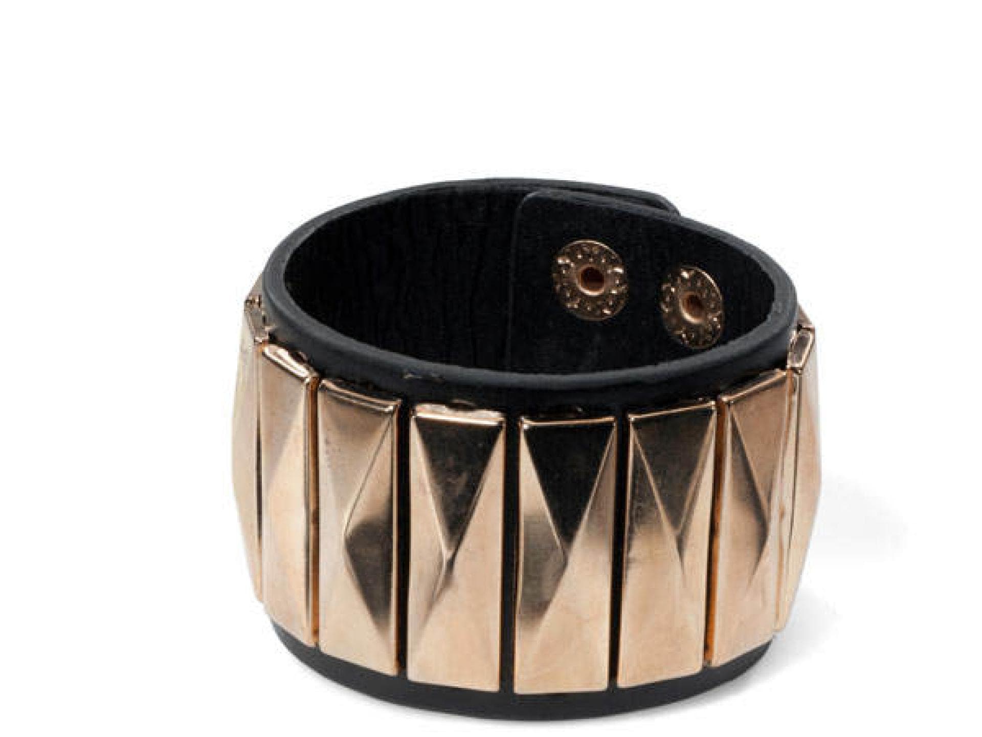 Nietenarmband von New Yorker
