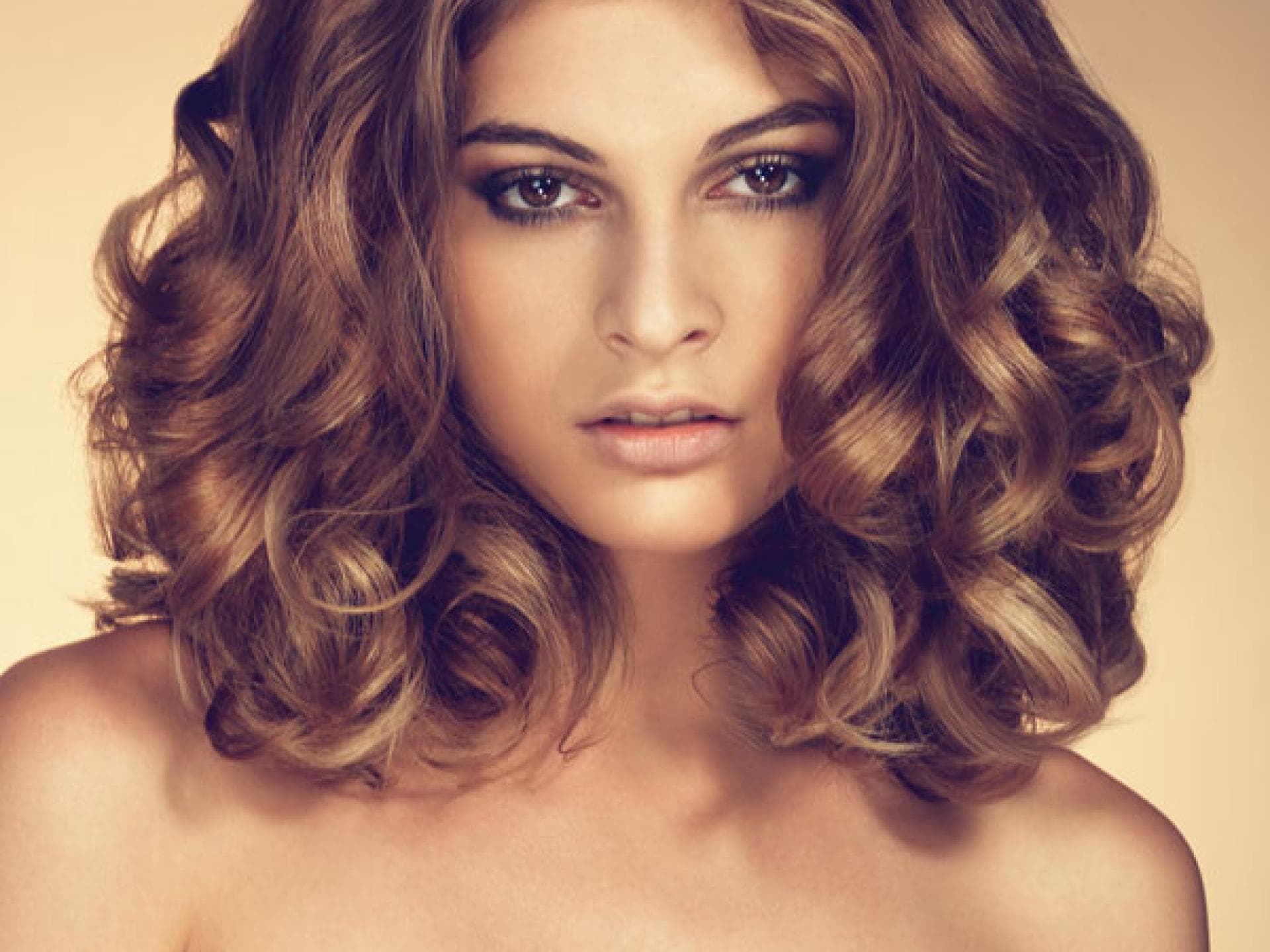 Haarschnitte für lockige Haare Haarschnitte für lockige Haare