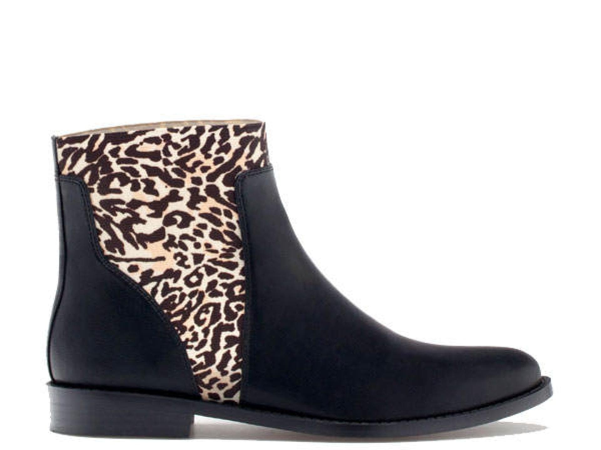 Booties mit Animal-Print von Bershka Booties mit Animal-Print von Bershka