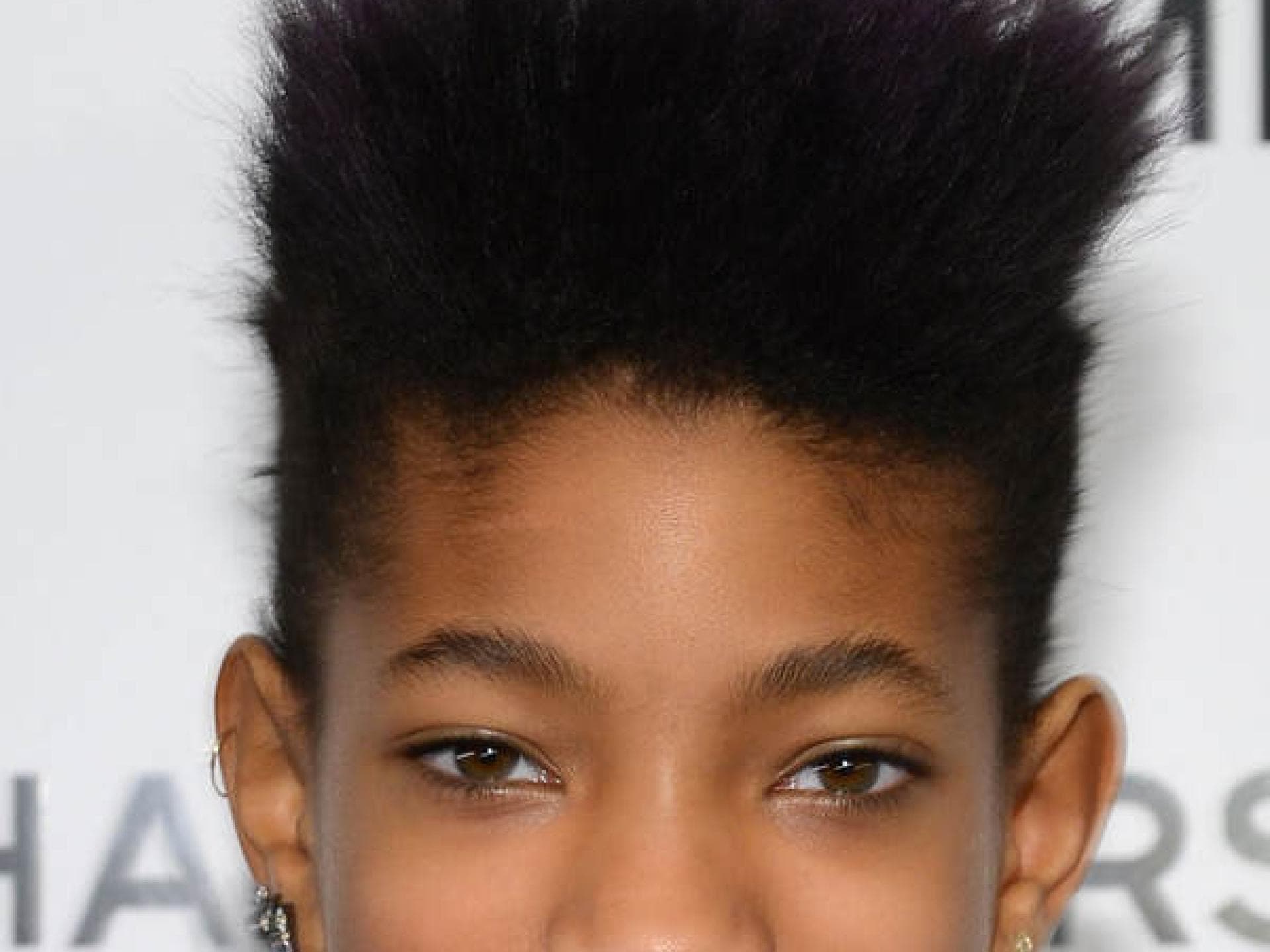Findest du Willow Smith hübsch?