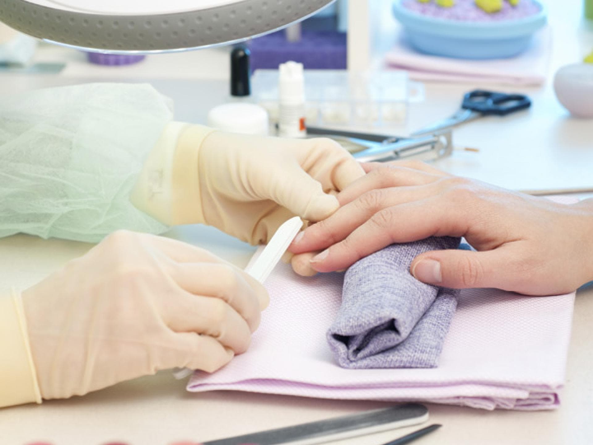 Gelnägel: Qualität zahlt sich aus Gelnägel: Qualität zahlt sich aus