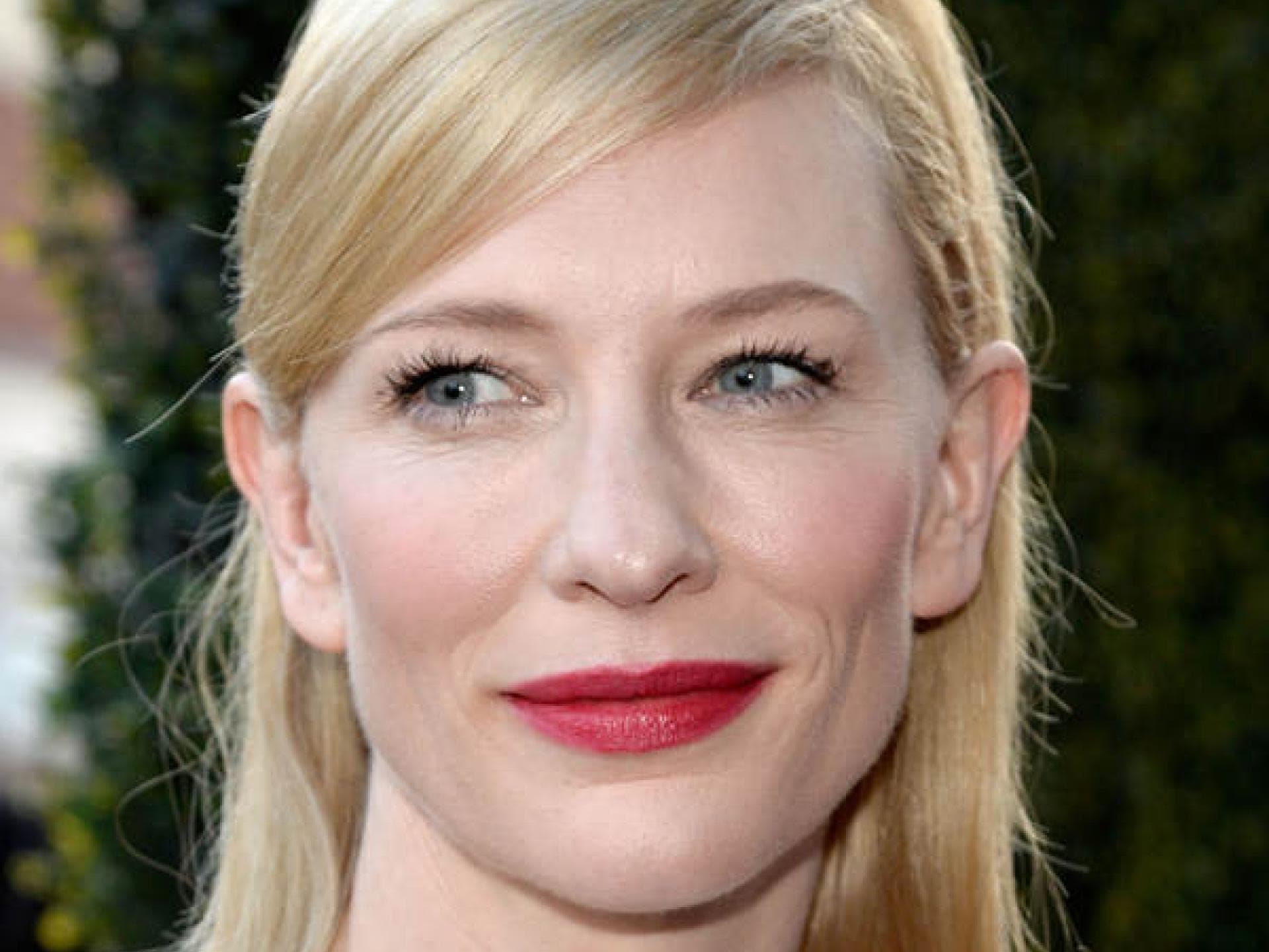 Was hat Cate Blanchett studiert?